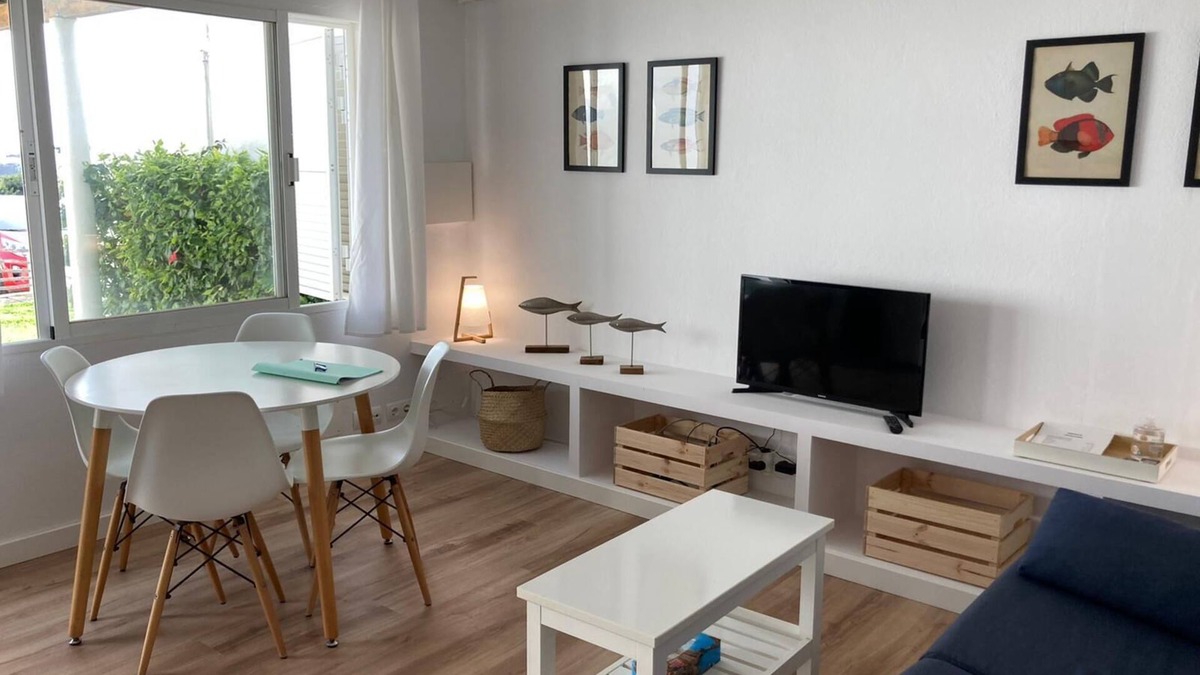 Binisafua Apartment | Modern apartment with sea views