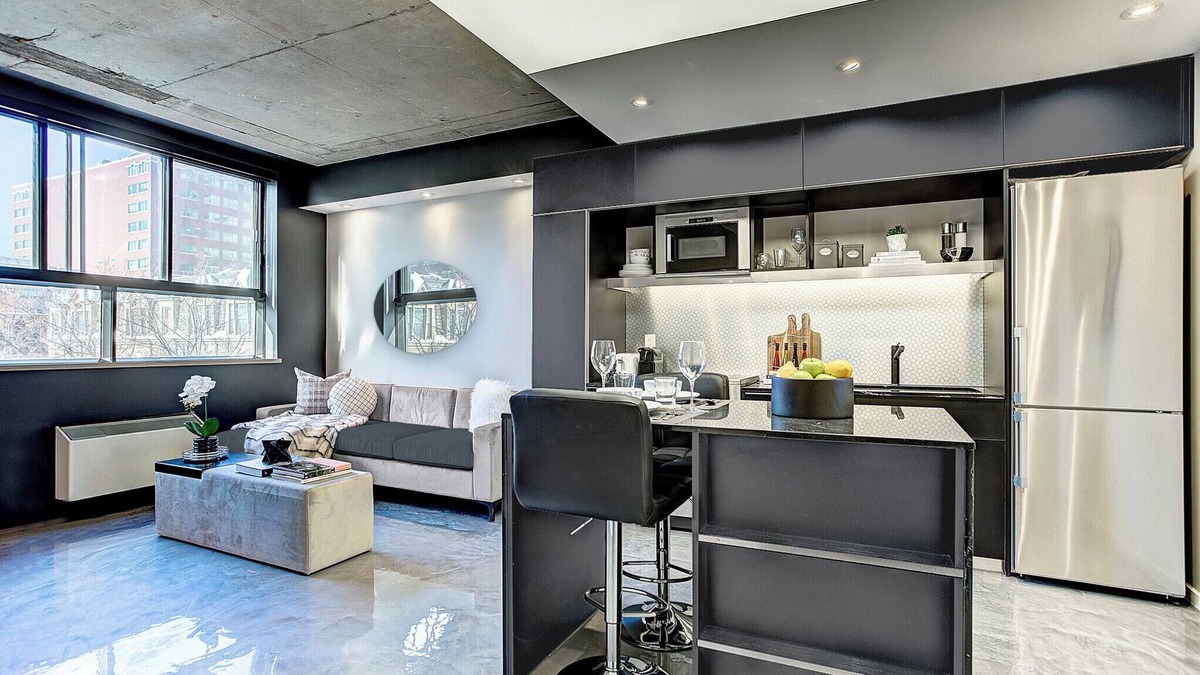 Shaughnessy Village Apartment | Modern Apartment with All Amenities