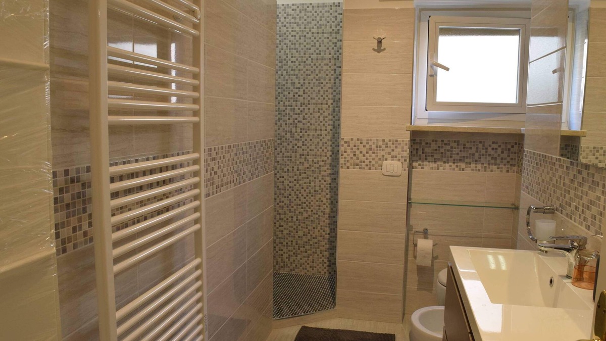 Quartiere XXVIII Monte Sacro Alto Apartment | Modern apartment with classic flair well connected to City Centre