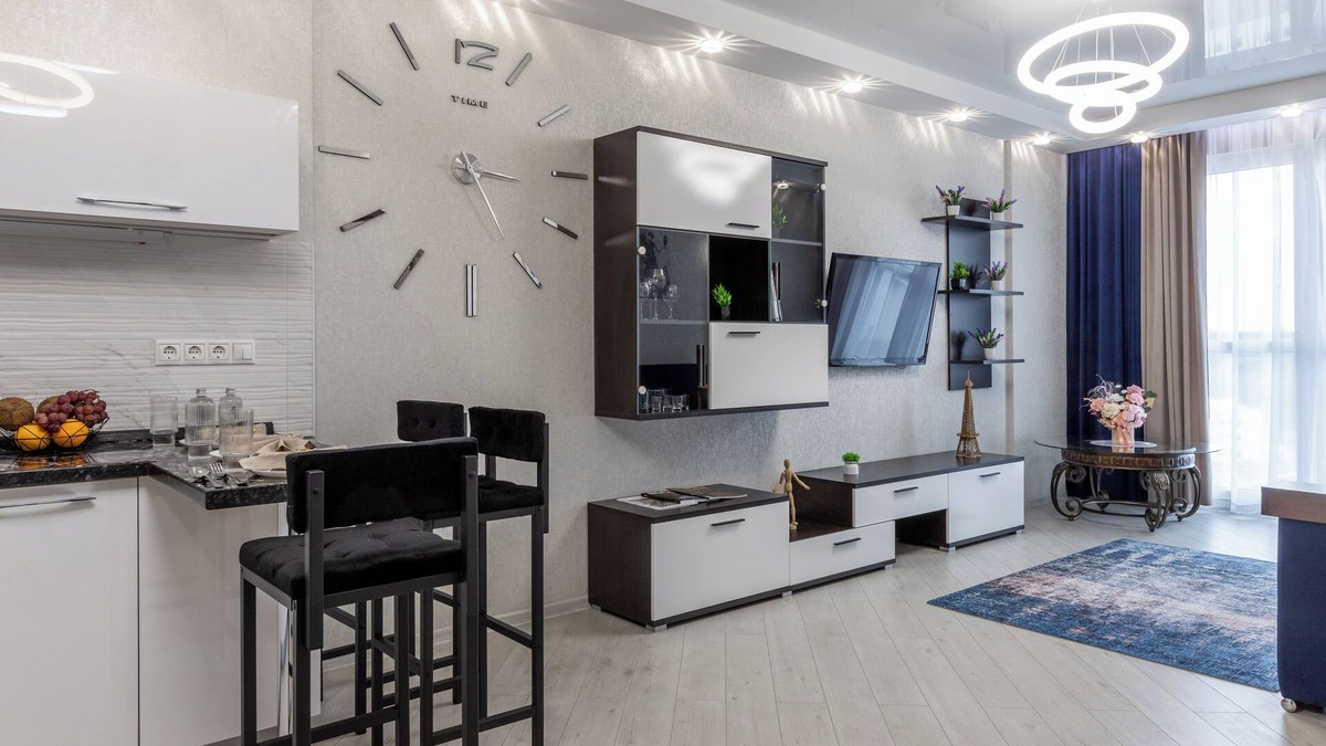 Pervomaysky District Apartment | Modern apartments near Dana Mall