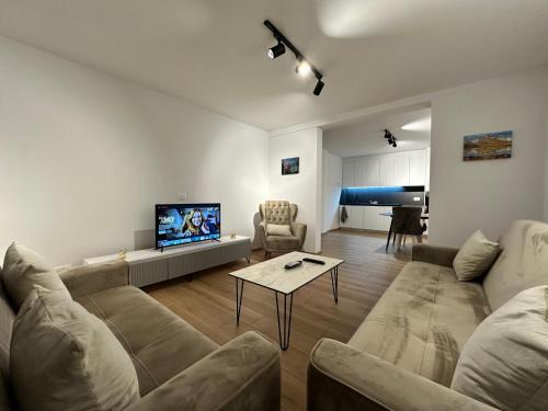 Kolovicë Apartment | Modern Apartments