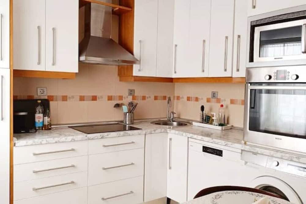 El Viso Apartment | Modern App. Salamanca Madrid 4 Bedroom