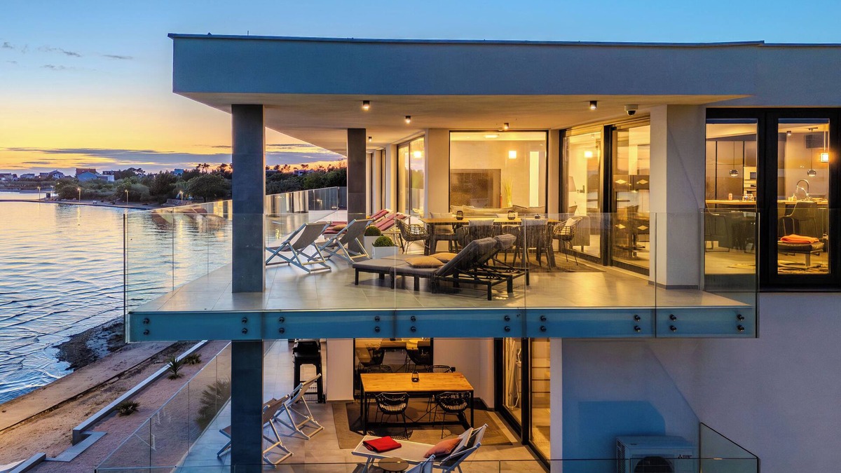 Privlaka Apartment | Modern Appartment directly at the ocean