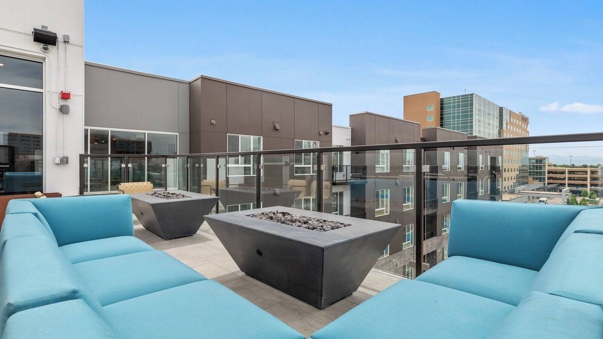 Jewell Heights - Hoffman Heights Apartment | Modern Aurora Apt Near Hospital 2BD/1BA