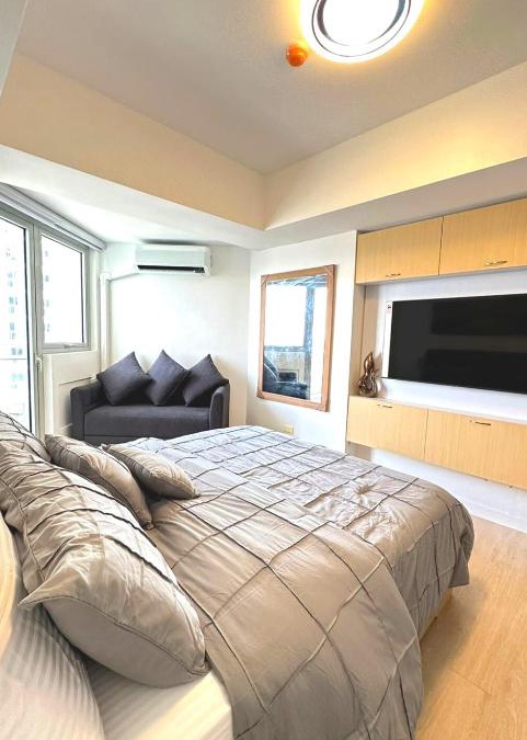San Fernando Apartment | Modern Bali of Azure North