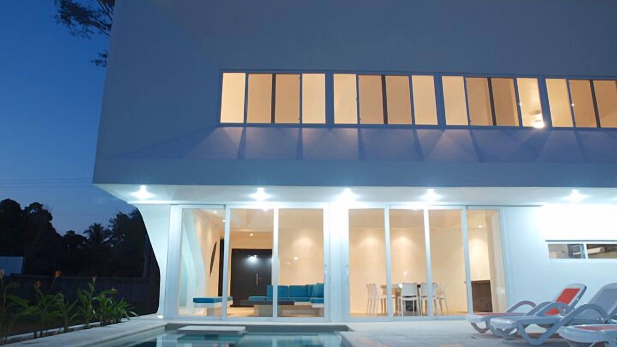 Costa Del Sol House | Modern Beach House In 'Costa del Sol'Beach,swimming pool & Sun For Your Family!