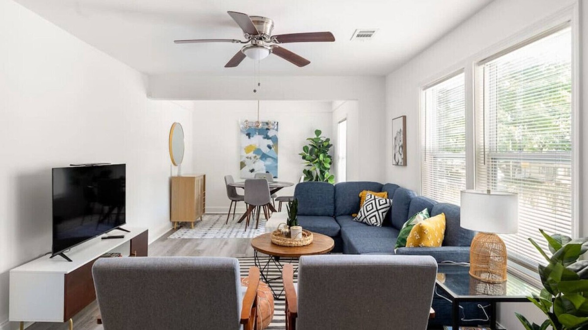 Lakewood House | Modern Bungalow Minutes from Downtown Atlanta and Lakewood