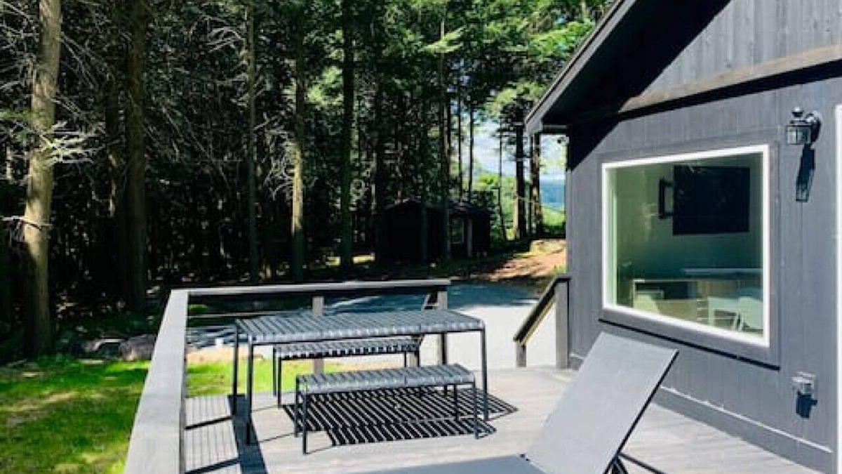 Margaretville Apartment | Modern Cabin in the Catskills ! ! !