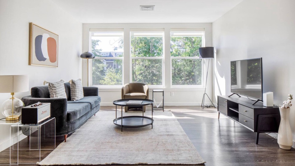 North Cambridge Apartment | Modern Cambridge 2BR w/W/D, Private access to Linear Park by Blueground