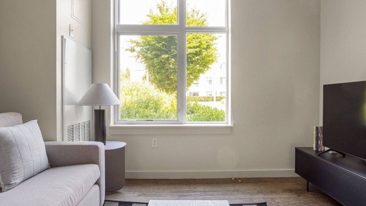 Cambridgeport Apartment | Modern Cambridgeport 1BR w/W/D, near MIT, by Blueground