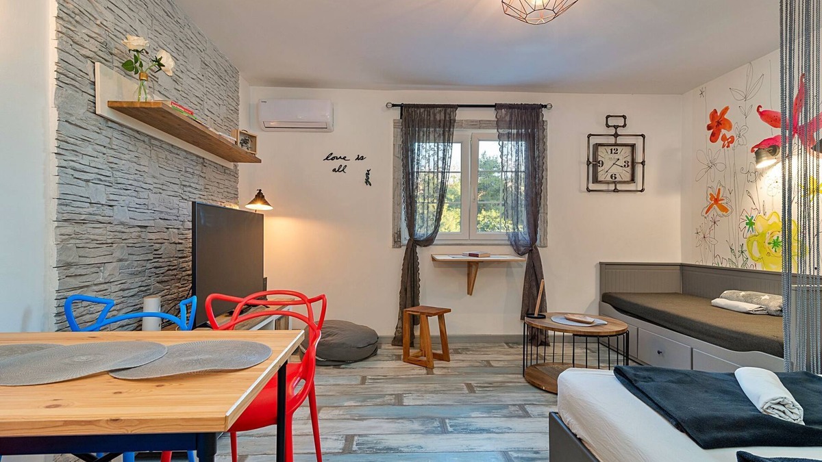 Znjan Apartment | Modern Cave by Interhome