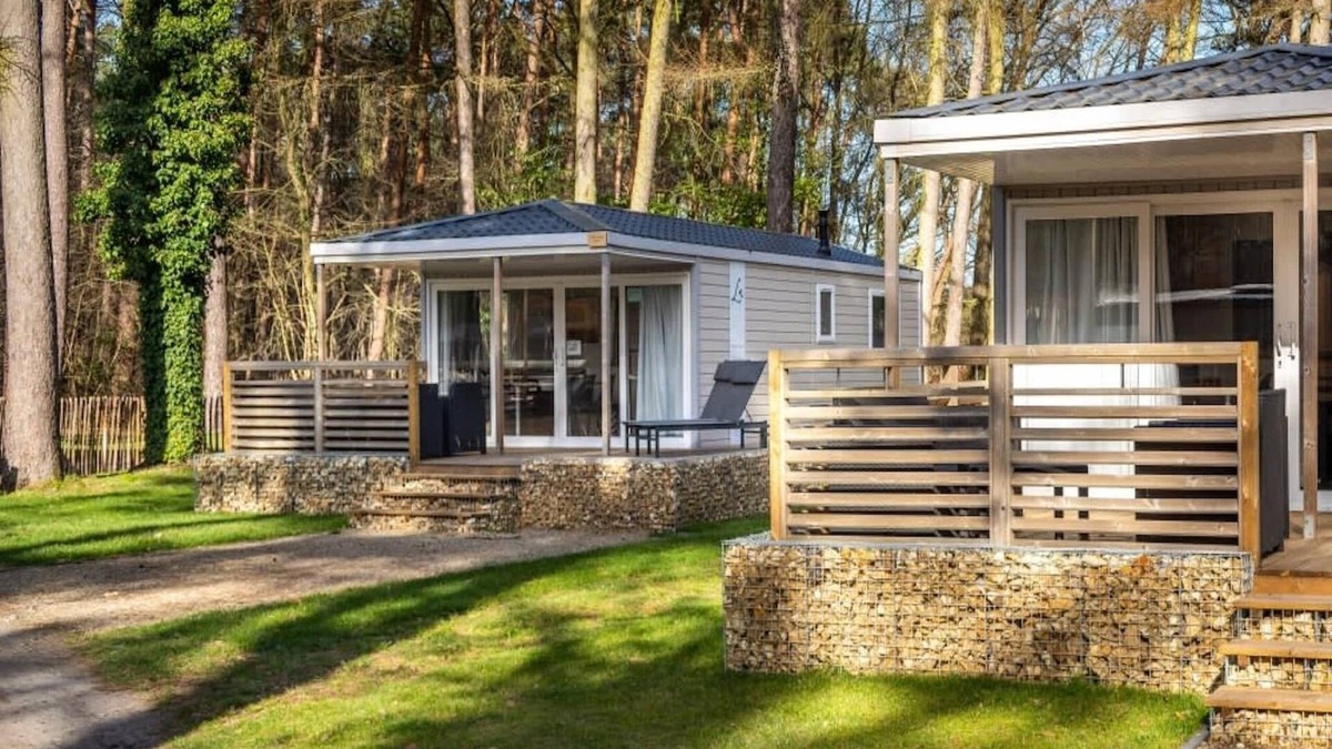 Zutendaal Ski Chalet | Modern chalet with air conditioning