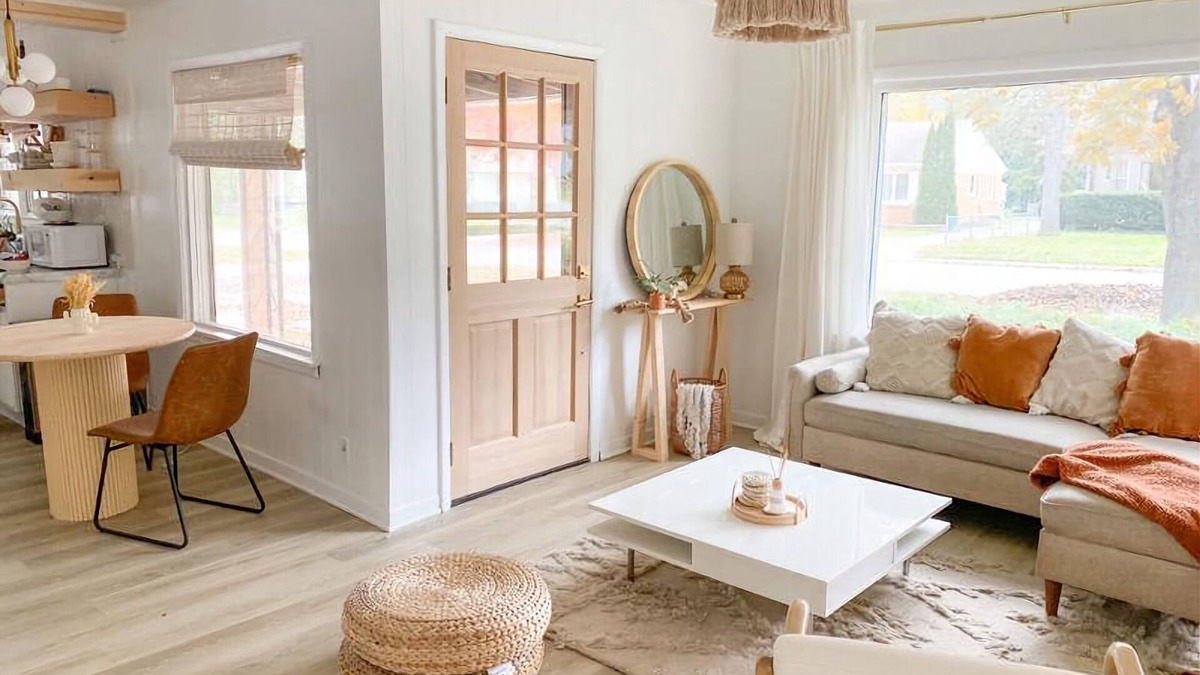 Allouez House | Modern Chic Home