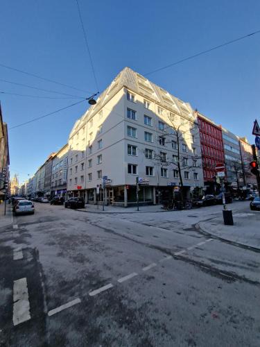 Perlach Apartment | Modern City Apartment 3