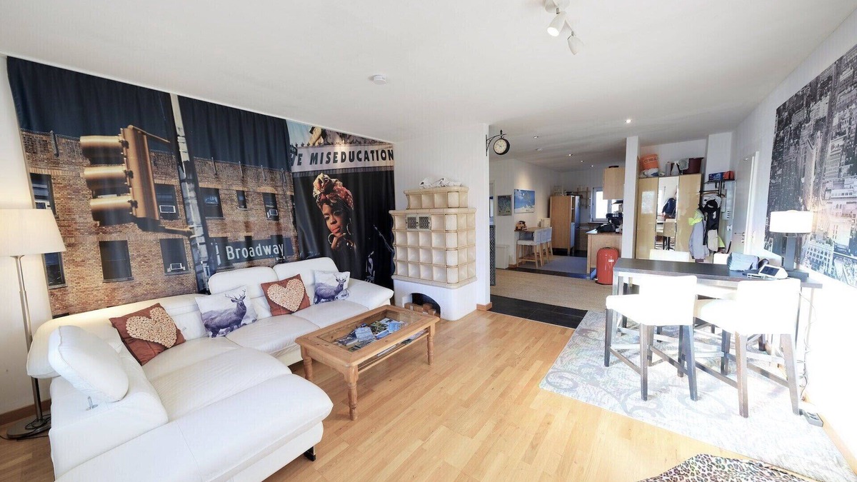 Feldkirchen-Westerham Apartment | Modern cozy holiday apartment with wifi and int. IPTV garden EC