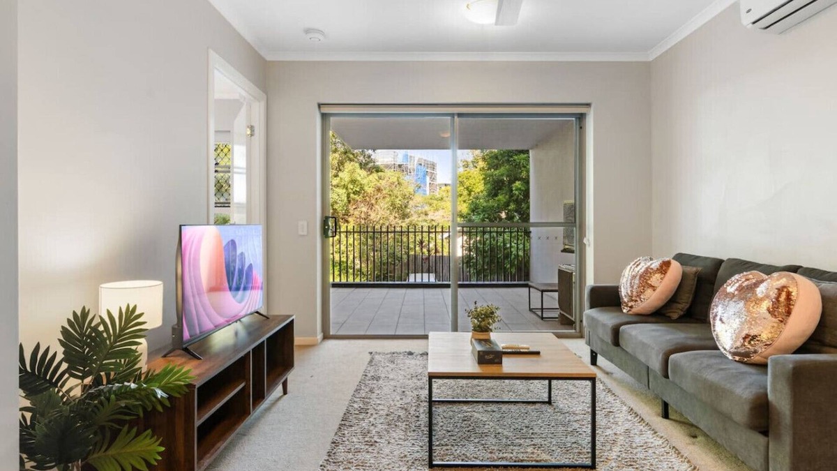 Coopers Plains Apartment | Modern Comfort 2BR | Close to Everything!