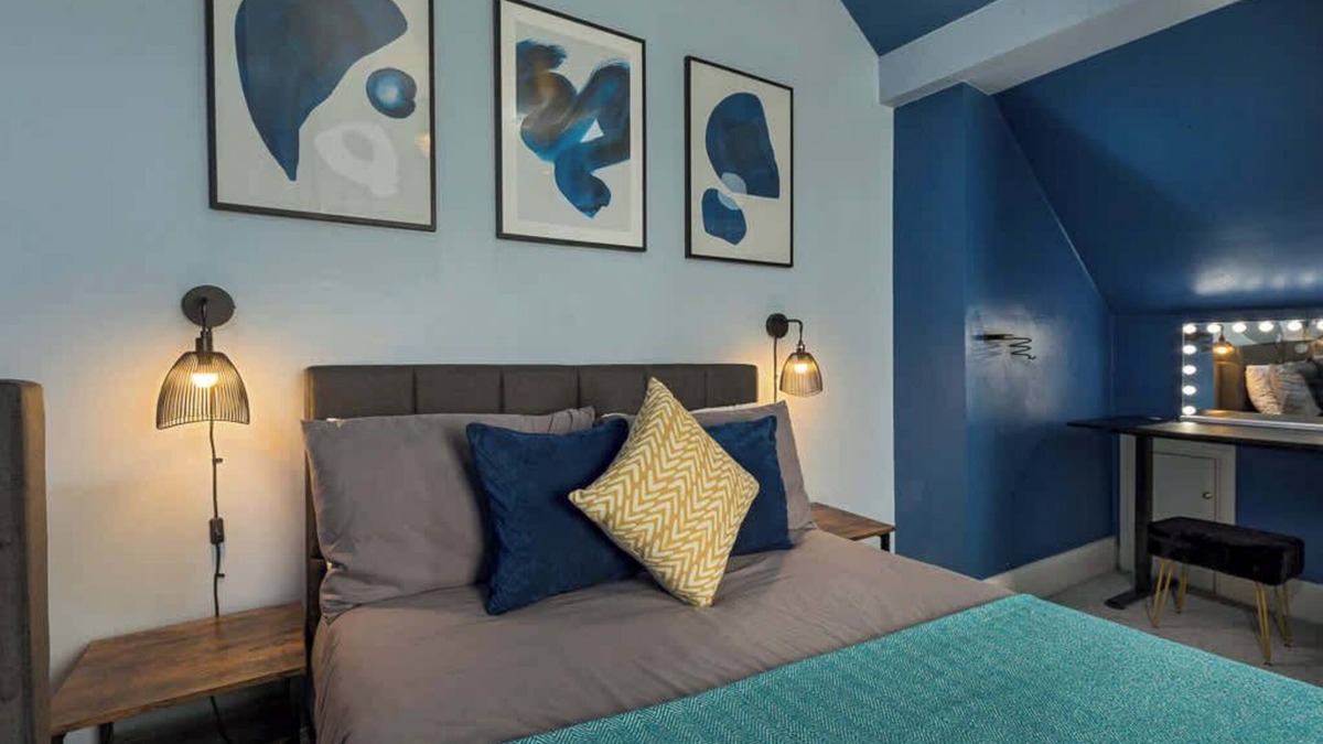Handsworth House | Modern Comfort★500mb BBand Speed★Near City & Peaks