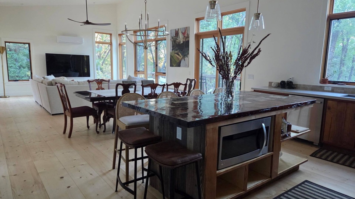 Colfax House | Modern Comfort in a Peaceful Woodland Setting