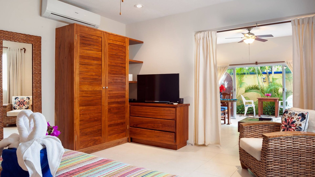 Puerto Morelos Apartment | Modern, comfortable, well-appointed apartment with private garden courtyard.
