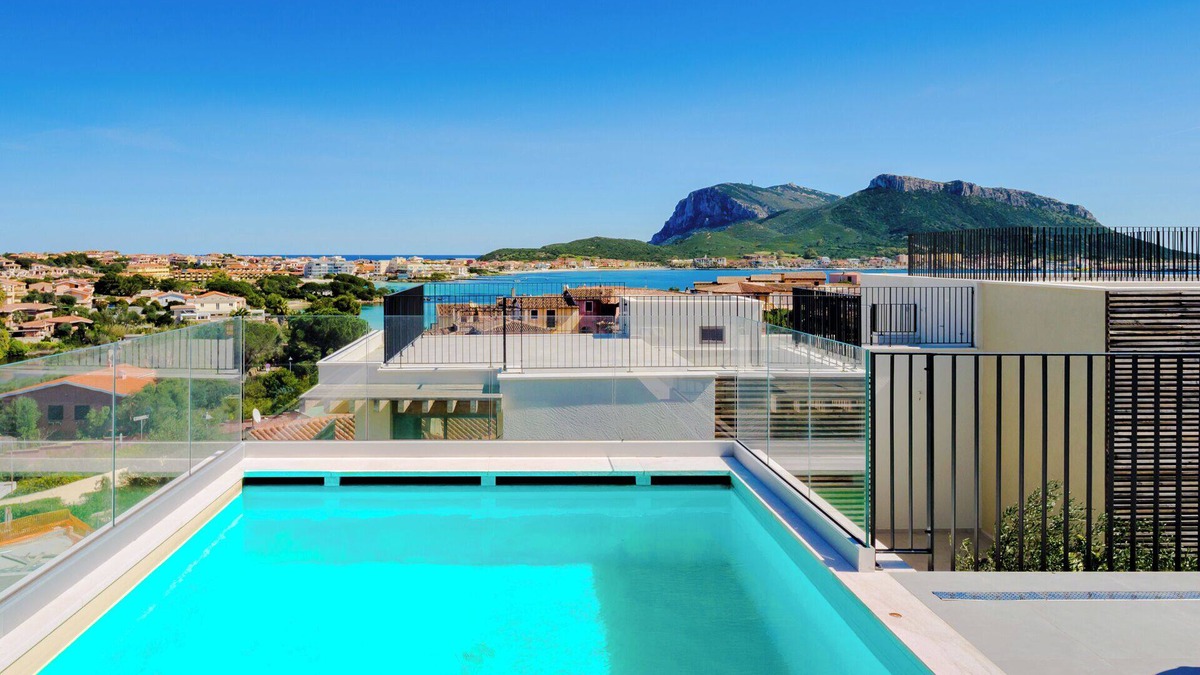 Baia Caddinas Villa | Modern, comfortable villa in Costa Smeralda, Sardinia near Olbia Airport
