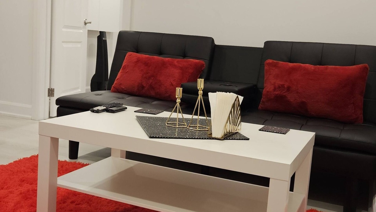 York Regional Municipality House | Modern comfy brand new basement apartment in a convenient place, pet friendly.