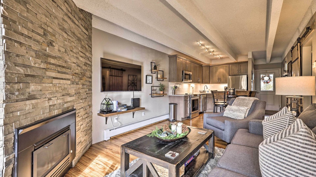 Frisco Condo | Modern Condo: 2 Blocks to Main Street Frisco!