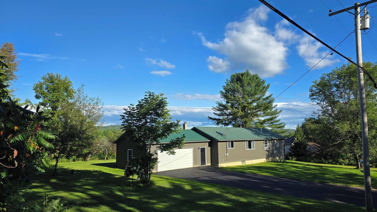 Cornville House | Modern Cornville Ranch