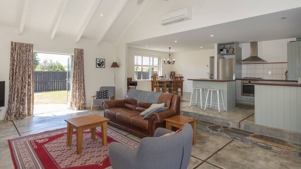 Albert Town Cottage | Modern Cottage Charm - Albert Town near Wanaka