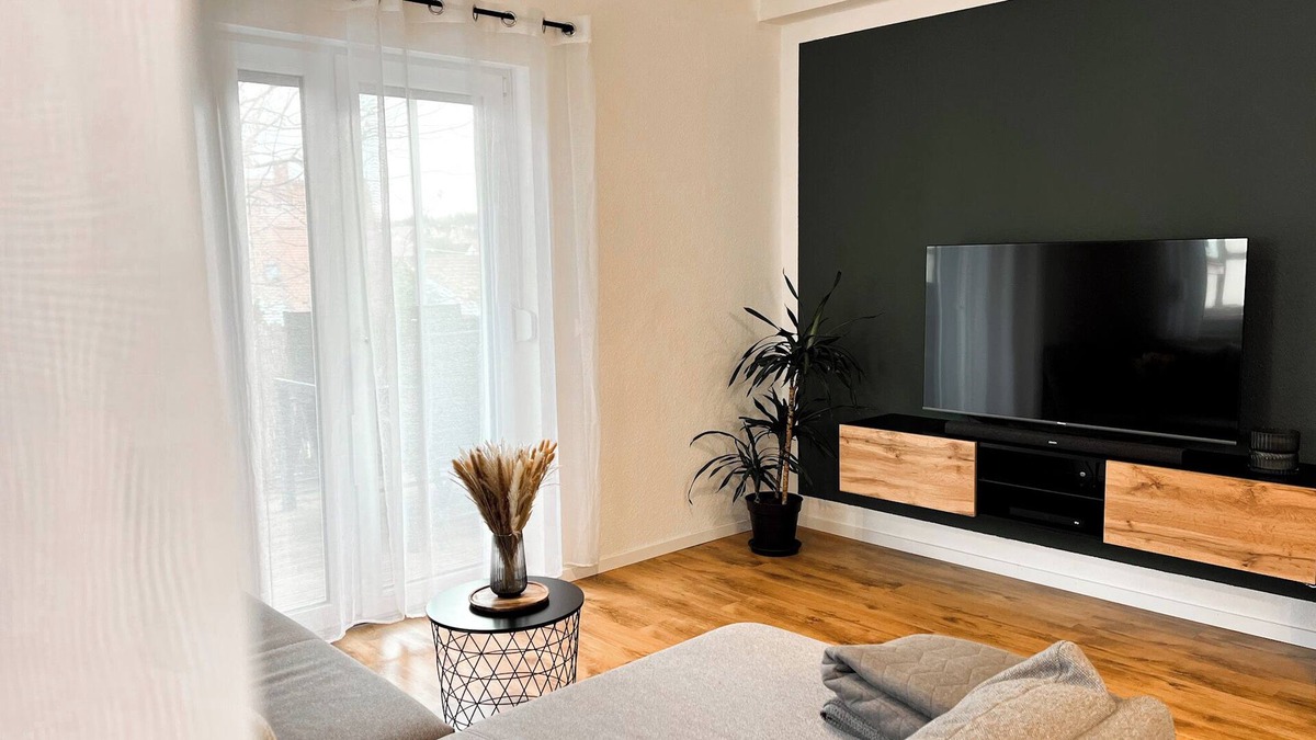 Schwarzenlache Apartment | Modern, cozy apartment in Sulzdorf with WLAN & close to shopping center