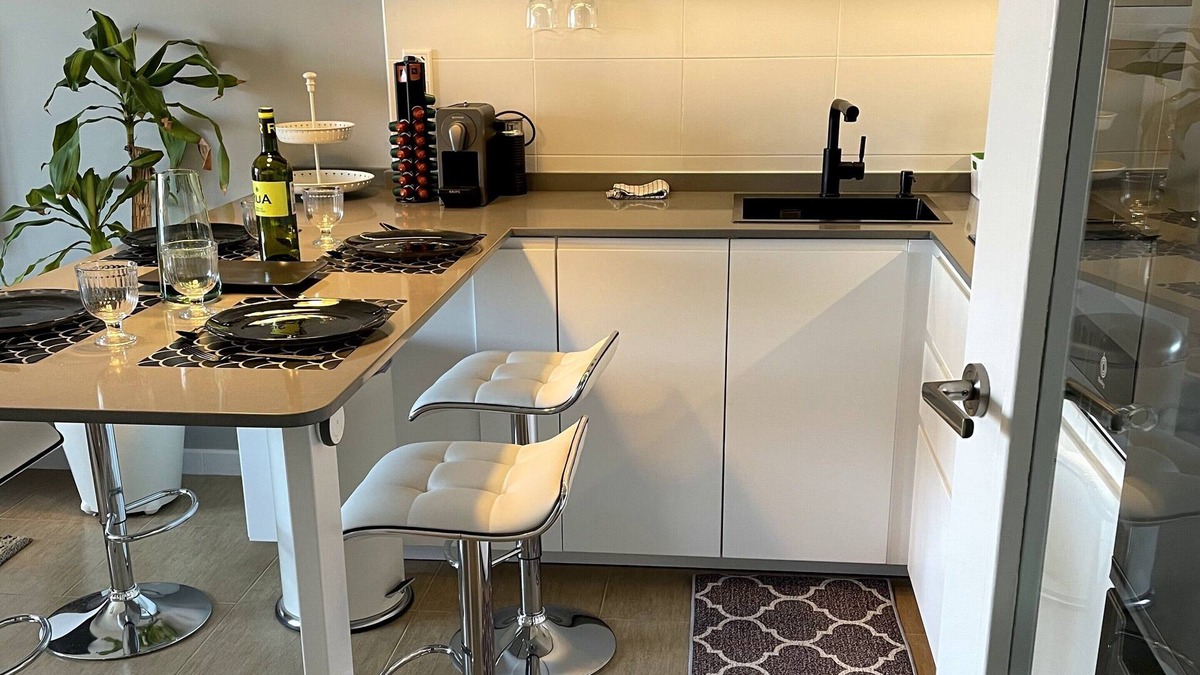 Ares Apartment | Modern, cozy apartment in Ares (Galicia)