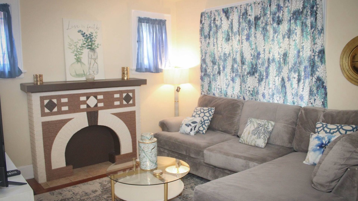West Price Hill House | Modern cozy escape