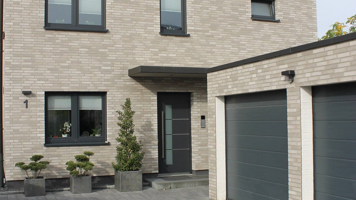 Kaarst Apartment | Modern deluxe apartment (93sqm) for 4 people in Kaarst, near Düsseldorf