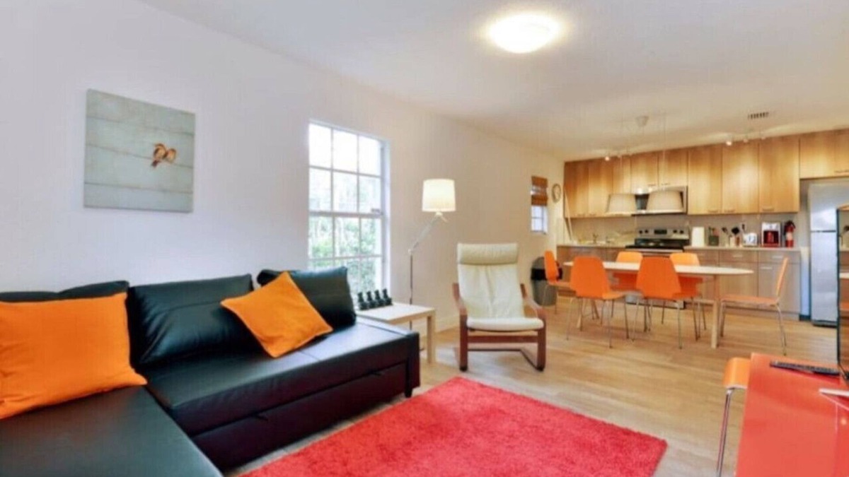 Buena Vista Apartment | Modern Design District Getaway W/Hot Tub & Garden