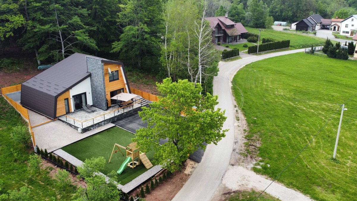 Gospic Villa | Modern designed villa with sauna in the nature park Velebit
