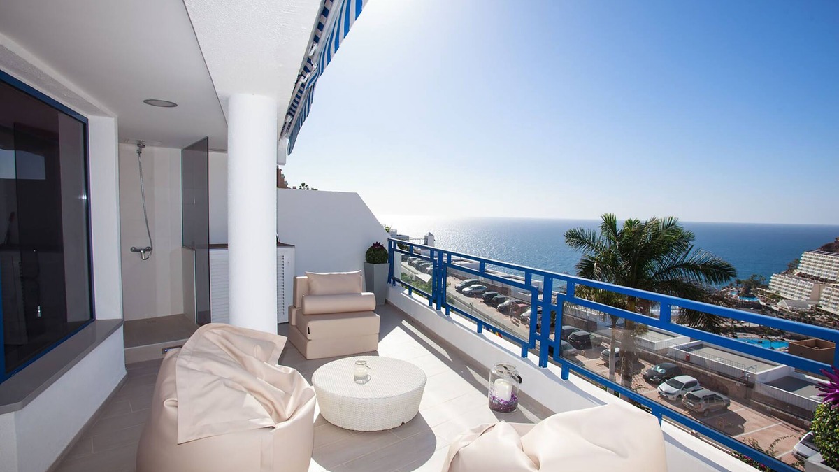 Taurito Apartment | Modern designer apartment with large terrace and sea view!