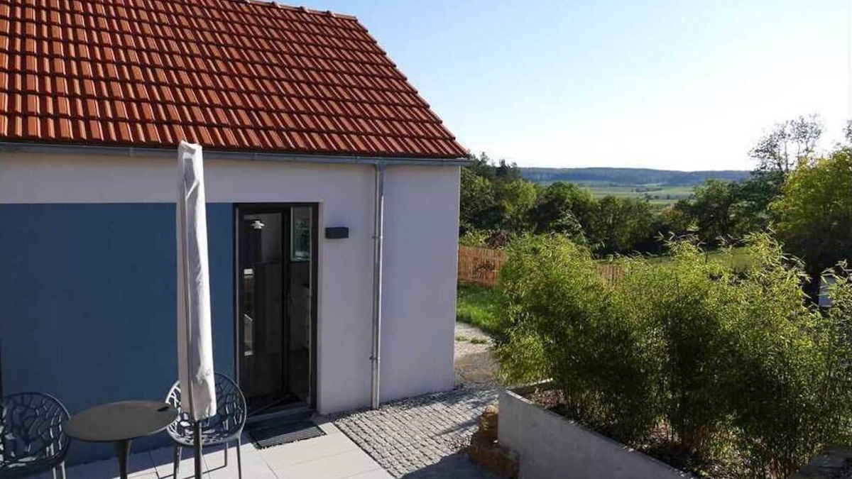 Ostheim House | Modern detached vacation home for two on the edge of the village in the Bavarian Rhön.