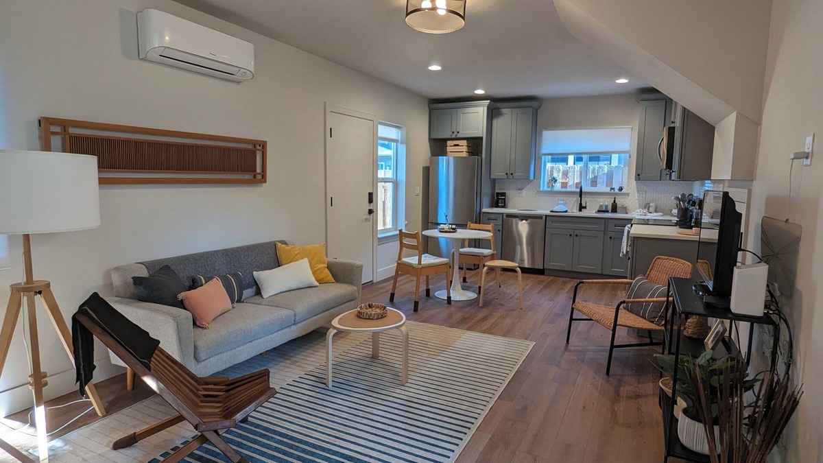 Woodstock House | Modern Detached ADU in SE PDX, 2 bedroom, 1.5 bathroom