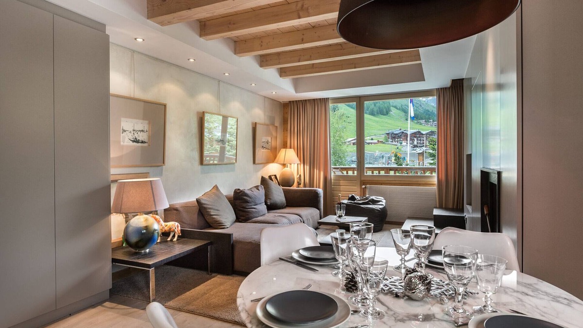 Val-d'Isere Apartment | Modern Duplex Apartment Near Slopes with Balcony and Parking