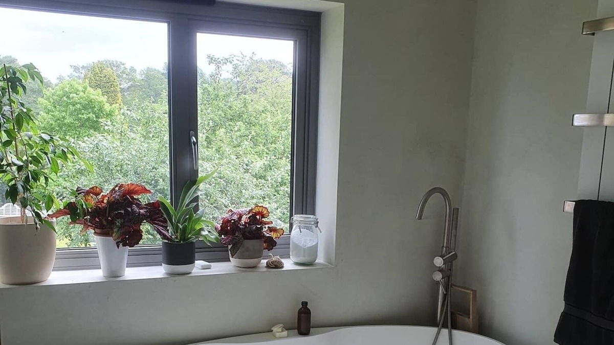 Dorking House | Modern eco house in the Surrey Hills