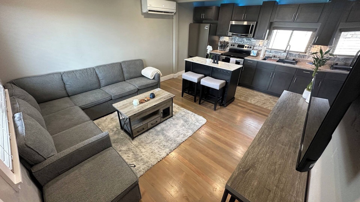 Wayne County Apartment | Modern Escape