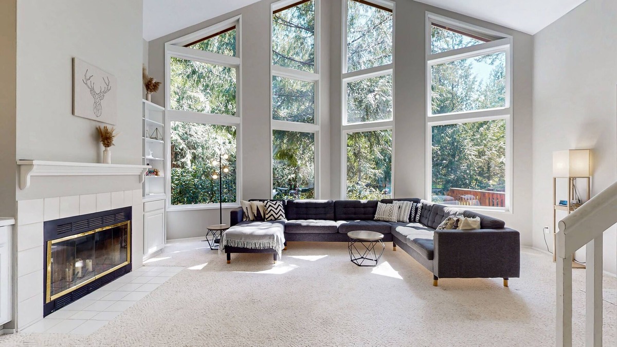 Allyn House | Modern, family-friendly lakefront retreat with private hot tub and lake access