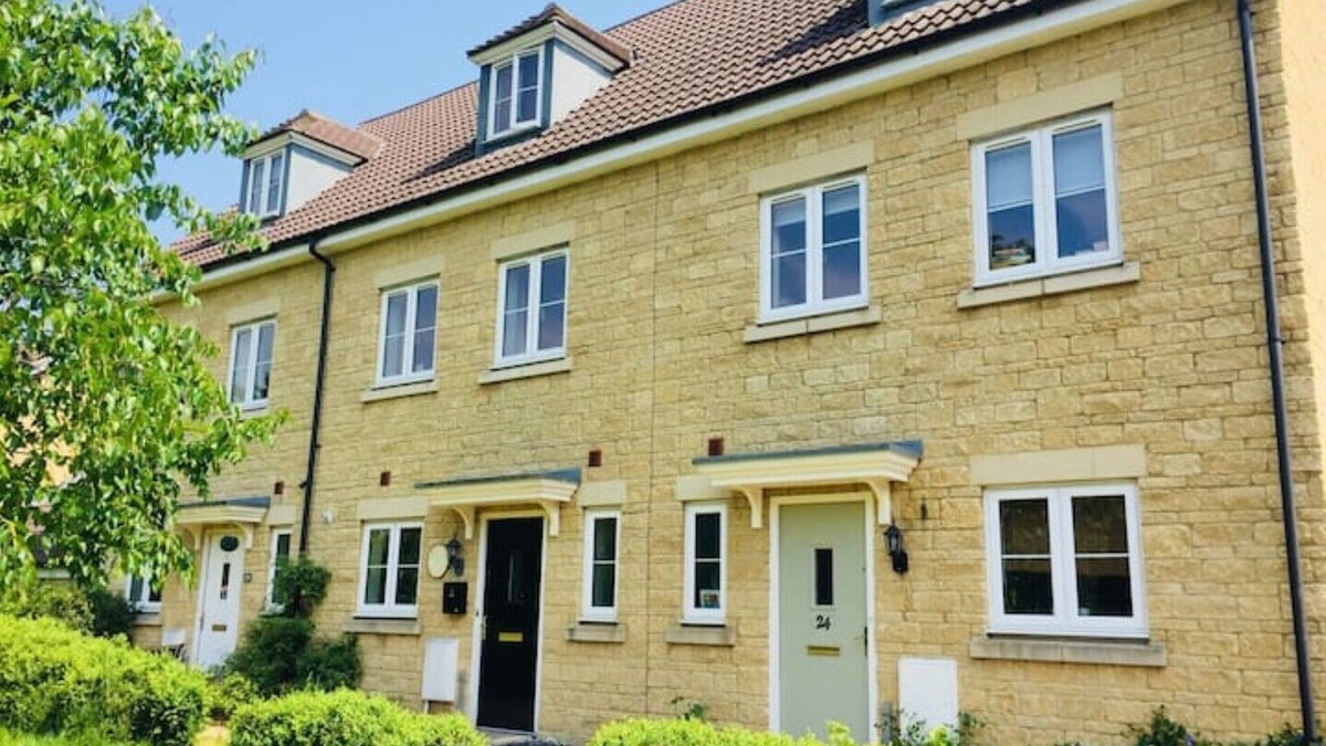 Westbury House | Modern Family Home Near Longleat Safari Park