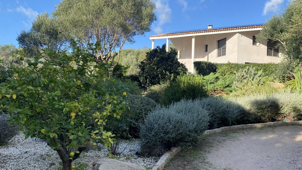 Sotta Villa | Modern family standing villa with pool 10 minutes from the beaches