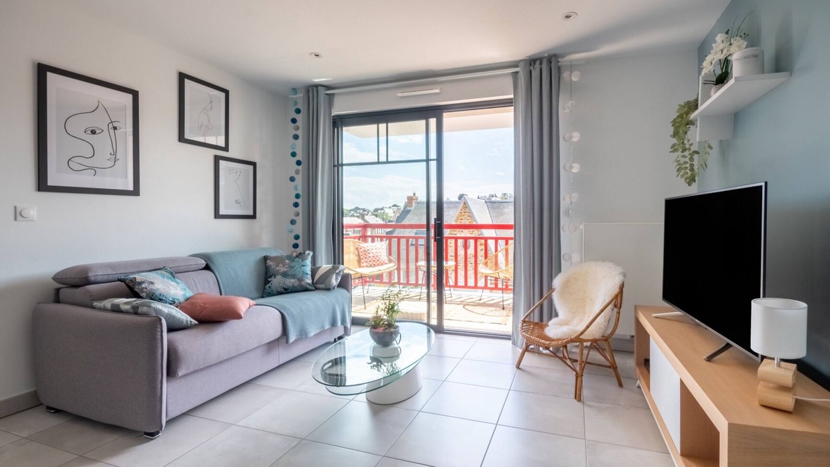 Pleneuf-Val-Andre Apartment | Modern flat for 4 within walking distance of the beach