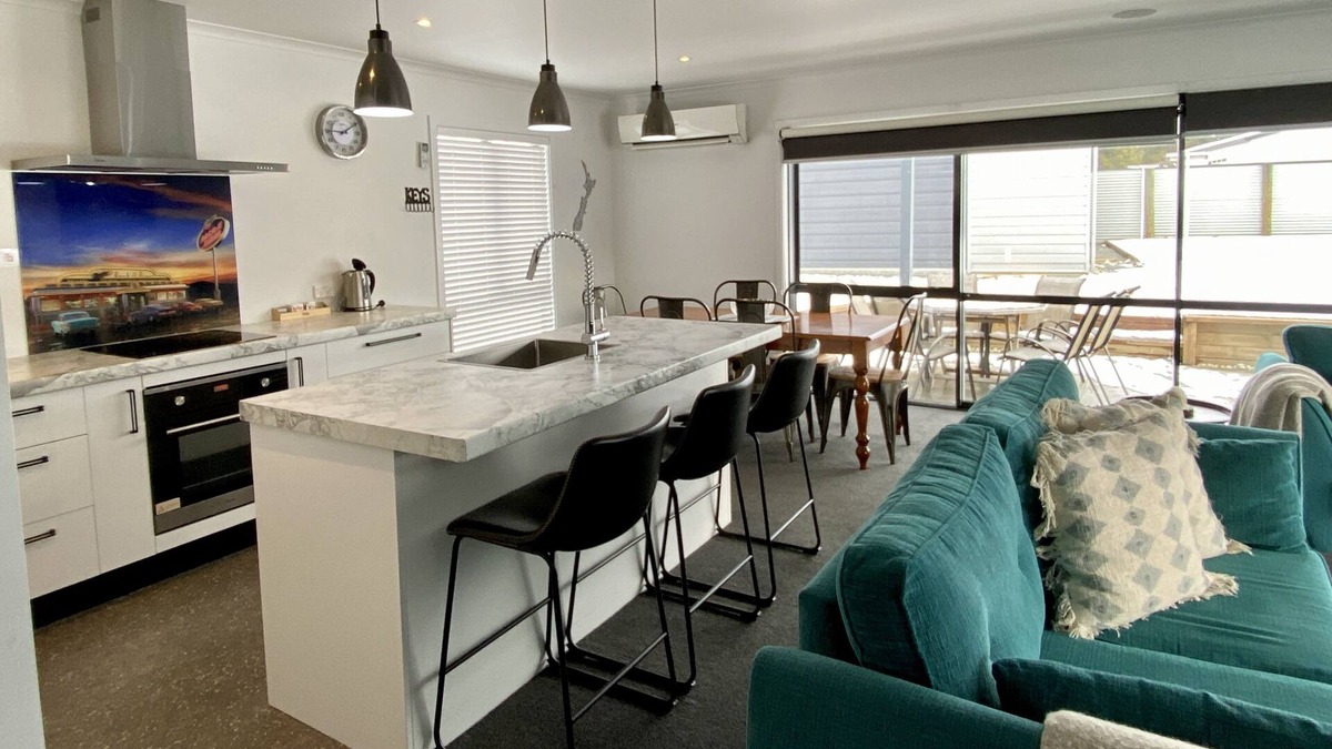 Twizel House | Modern, Functional and Central Wifi - Xmas/New Year Rates Refer Description