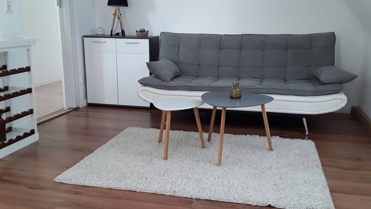 Stuttgart Apartment | Modern furnished 2-room apartment Top floor apartment in 70376 Stuttgart-Münster