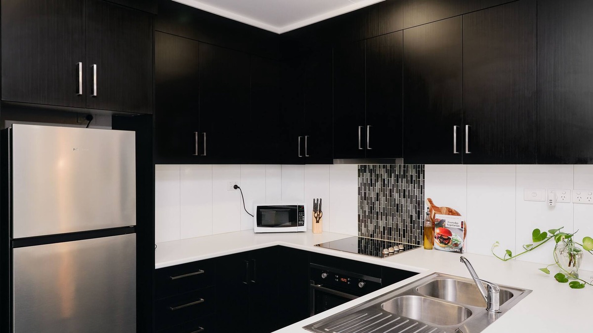 Muirhead Apartment | Modern Furnished Guesthouse