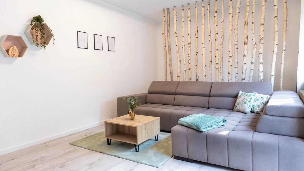 Burkardroth Apartment | Modern furnished vacation apartment (75sqm), ideal for families, nature lovers and dog owners