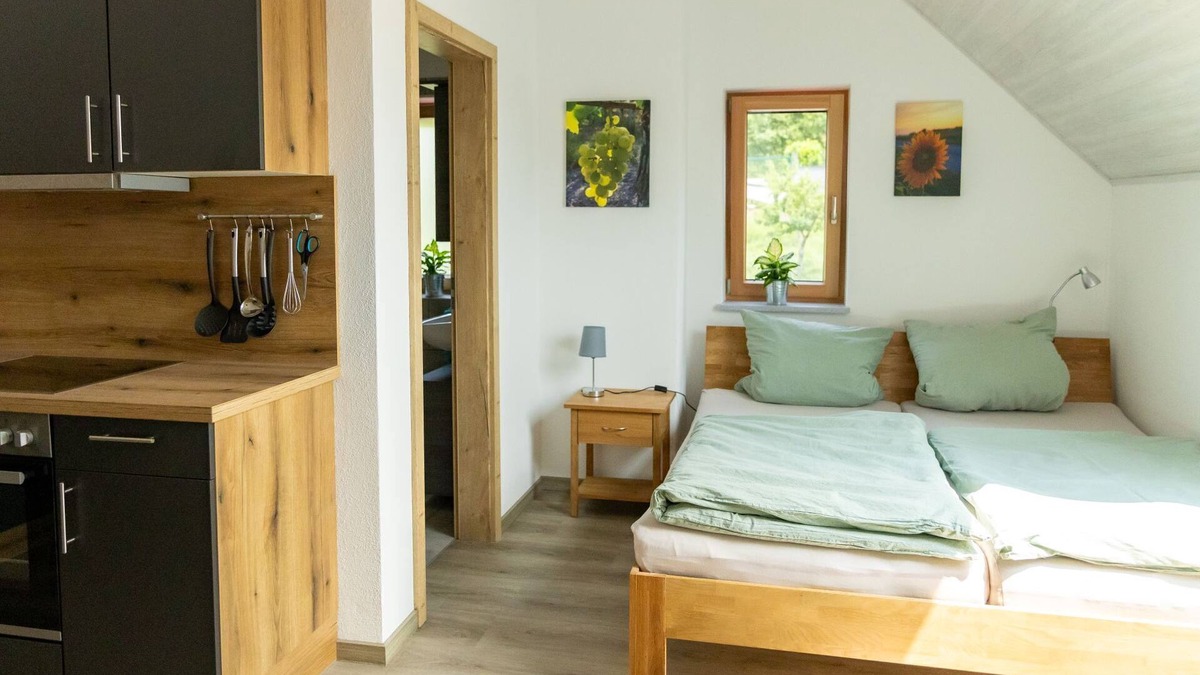 Michelau i. Steigerwald Apartment | Modern furnished vacation apartment for two people (26 sqm)