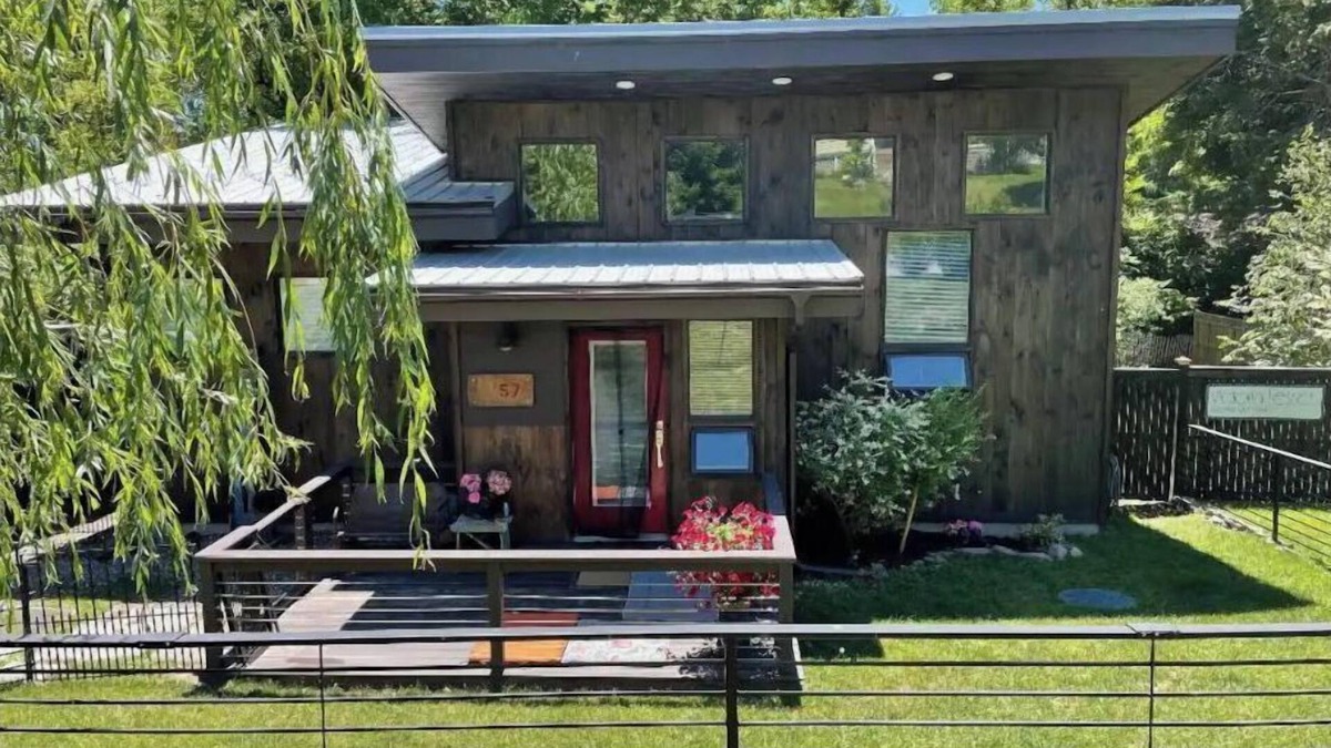 Callicoon House | Modern Gem in the Heart of Downtown Callicoon NY